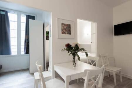 Marais Proche Du Theatre Renard Apartment Paris